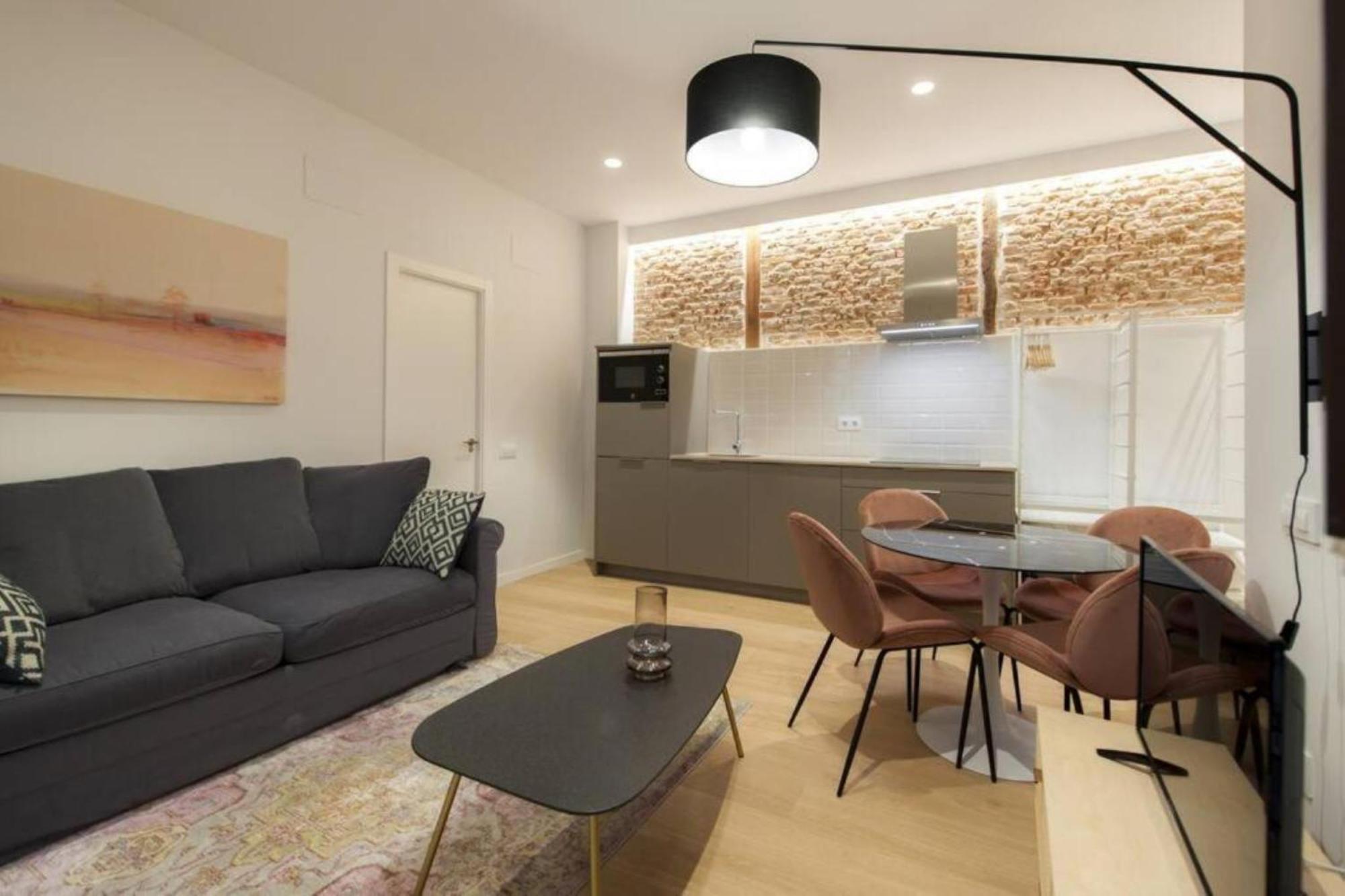 Apartamentos En La Latiina Madrid Esterno foto