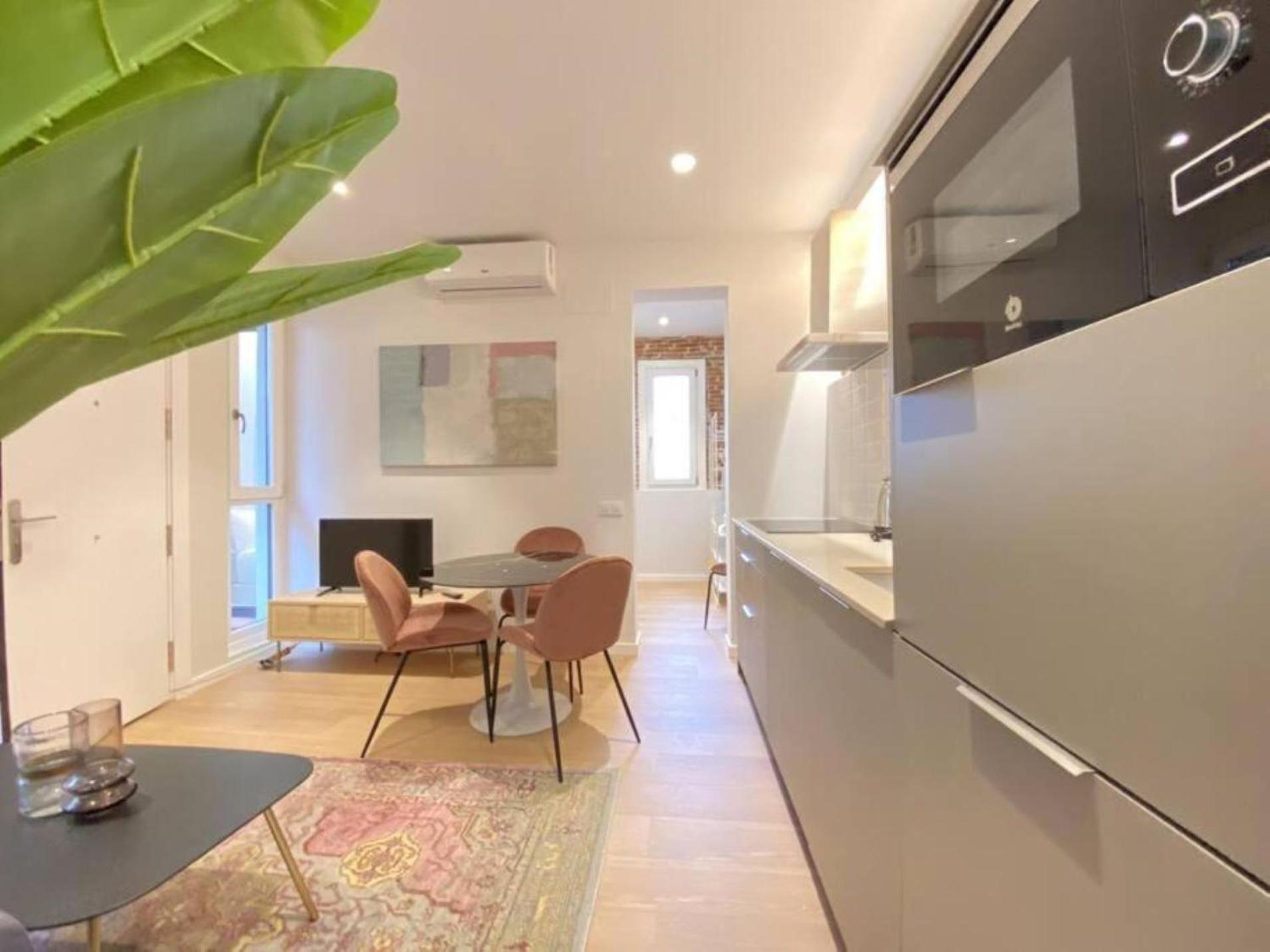 Apartamentos En La Latiina Madrid Esterno foto